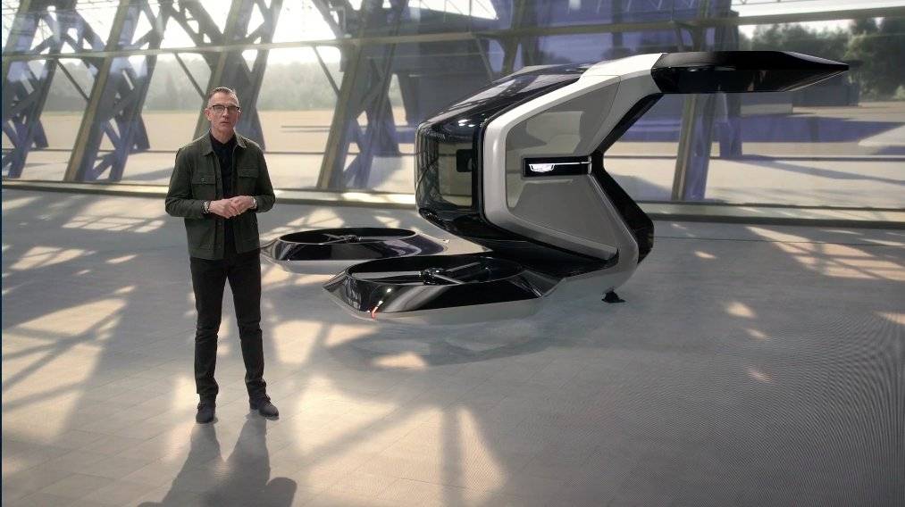 未来飞行汽车凯迪拉克也展出概念载人无人机