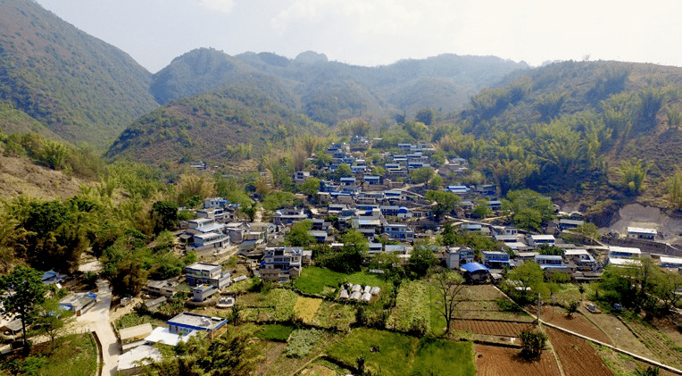 口自然村(户外登山,观中缅"一城两国"风光—勐堆乡帮东村大帮东