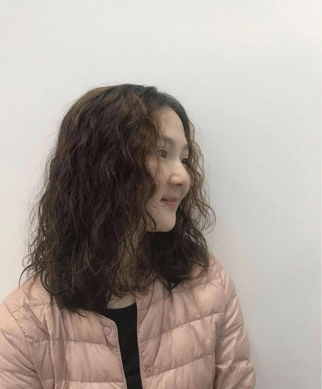 看着就很冬天的"羊毛烫"发型