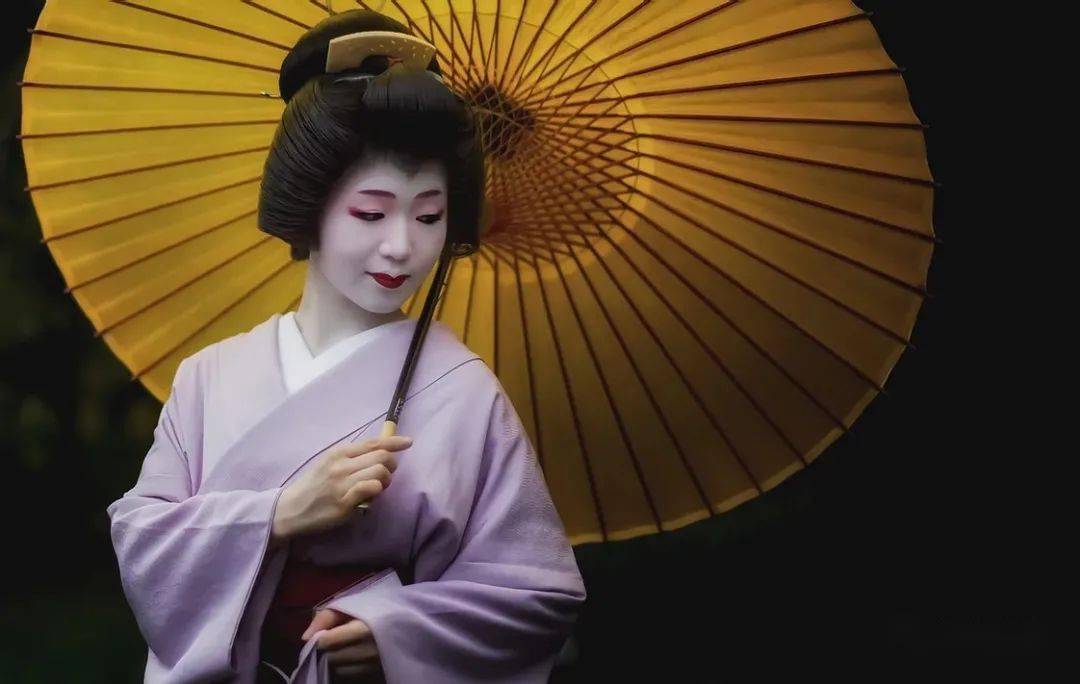 摄影师镜头下的日本艺妓