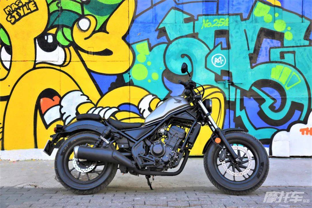 车评:不是所有巡航车都这么叛逆!试驾honda cm300