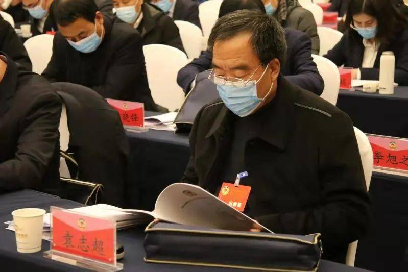 麟游县政协九届五次会议召开委员专题发言会议