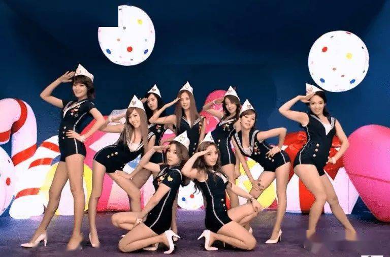 现在提到制服最先想到的爱豆组合是?_韩国女团