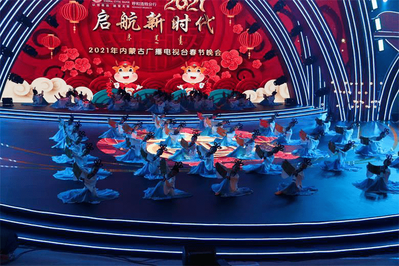 探班内蒙古春晚!大型舞蹈《中国人中国字》点燃深深爱国情!