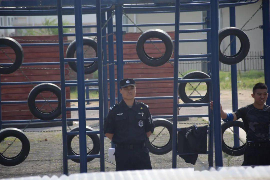 他身上有太多的全省