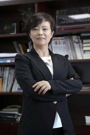 打工女强人,比亚迪董事长夫人减持套现约2.5亿!