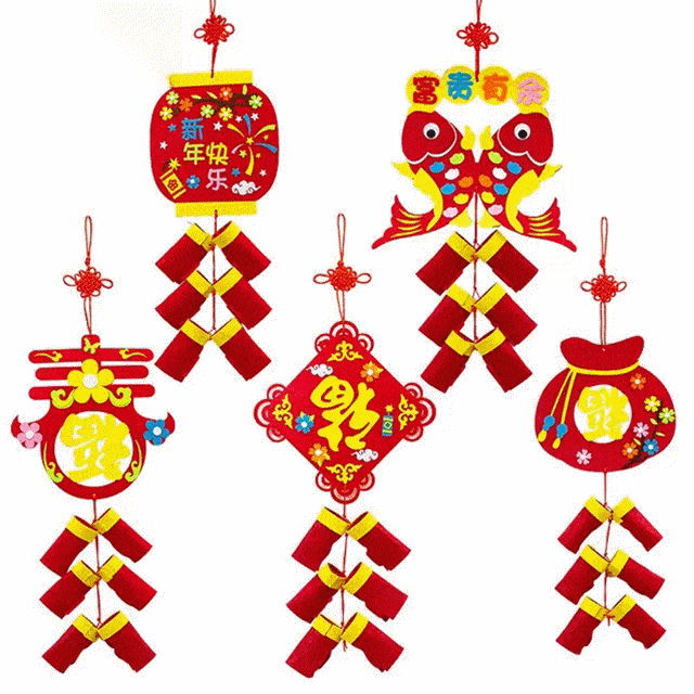 新年祝福本周末,布艺鞭炮春联diy挂件活动也是对新一年的祝福不仅是除