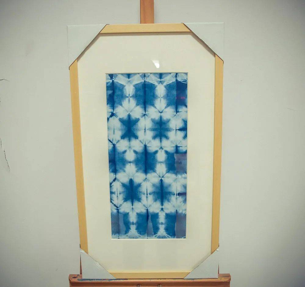 新艺第五季学生作品展售第七期水拓画扎染