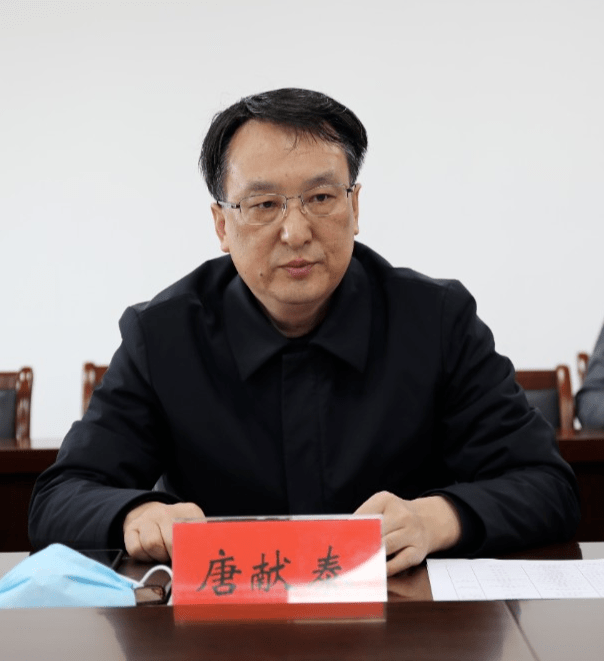 政法快讯唐献泰在市域社会治理专项工作组第一次碰头会上指出齐心协力