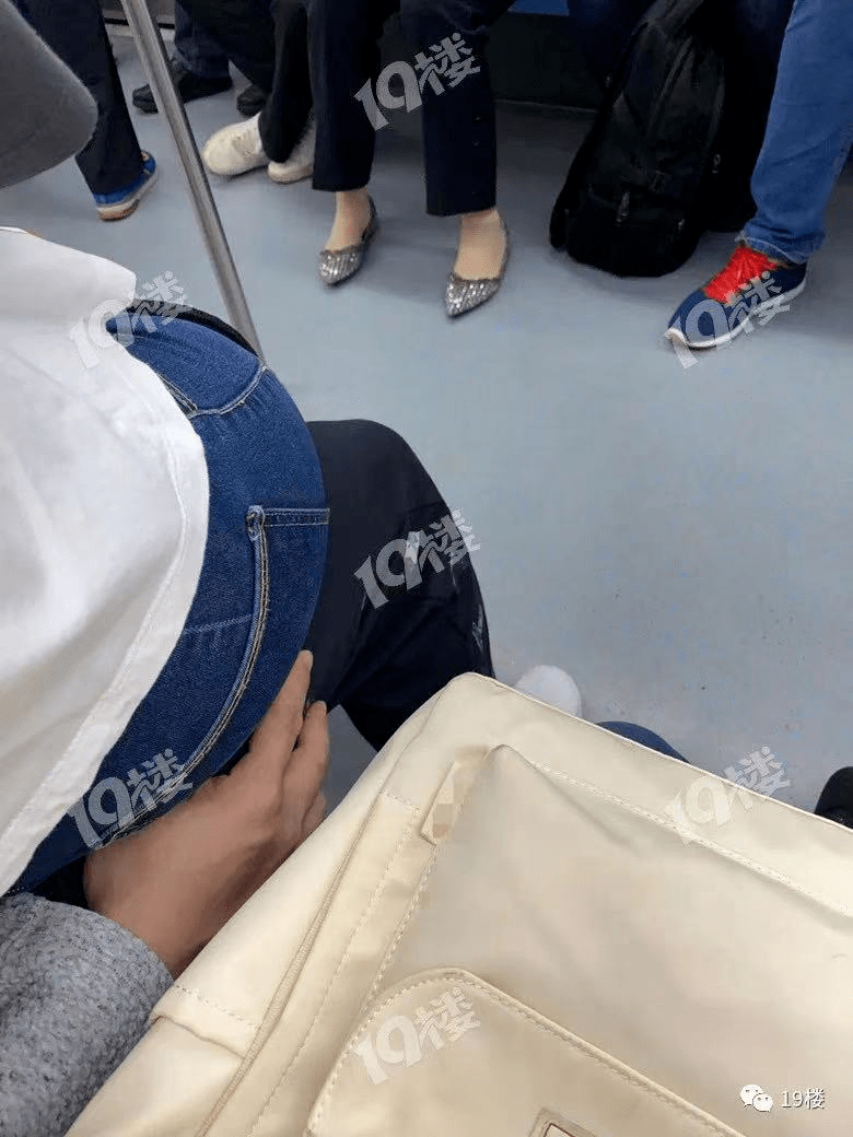 '早上,我吞下了男同事的精液':你永远不知道,你身边的