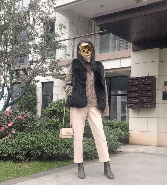 私服风格备受欢迎的江疏影,也频频用毛衣 