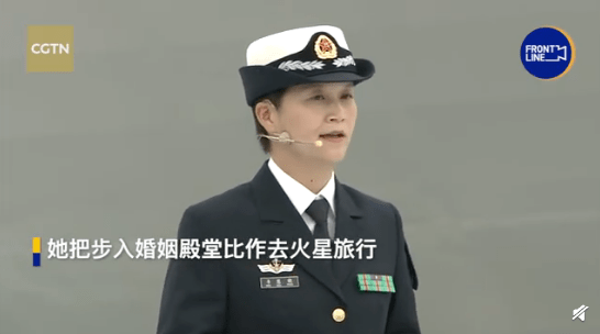 中国首位女舰长:44岁不结婚,对钱不感兴趣,牛到电视剧