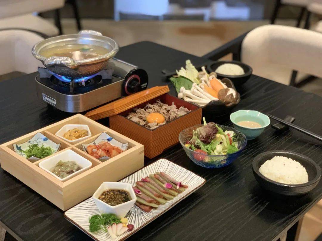 牛气冲天套餐(图片供参考,以实际出餐菜为准)