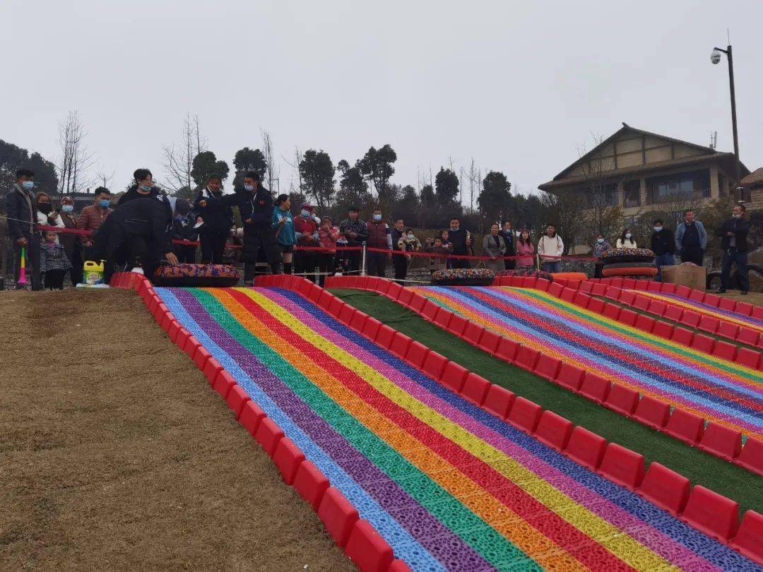 【一防两不停 确保开门红】春节期间 册亨万重山景区接待游客15万人次