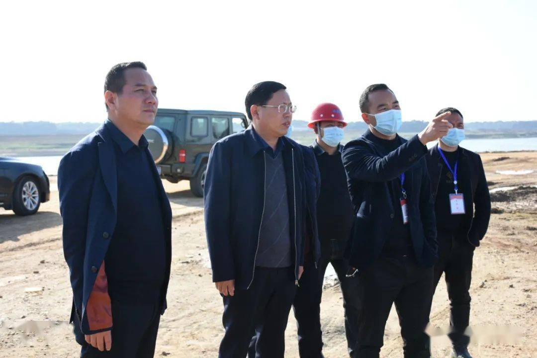 江忠汉深入项目一线调研我县水利冬修工作