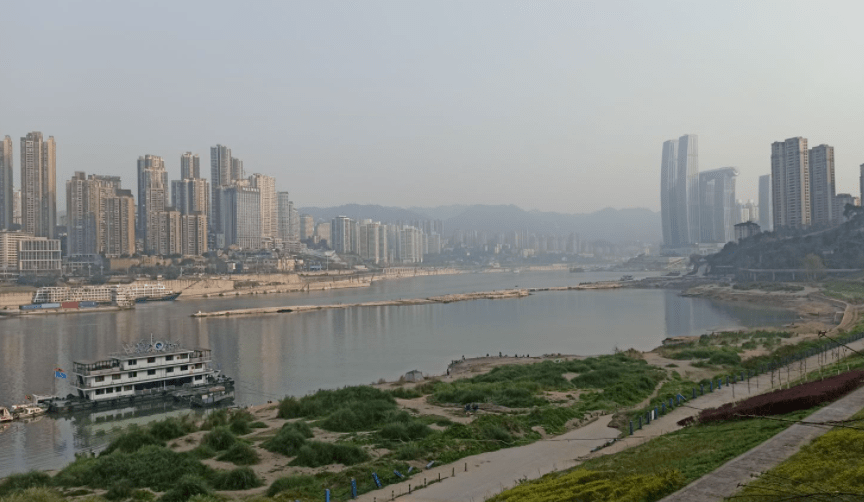 江北嘴江滩公园正式开建!马尔代夫又现山城,人气