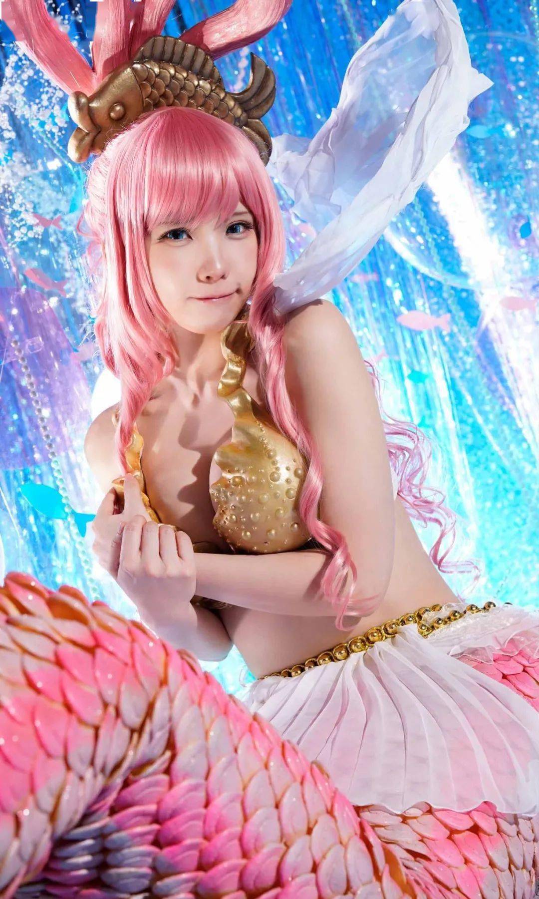 美女强强联手!《海贼王》连载1000话cosplay纪念特集