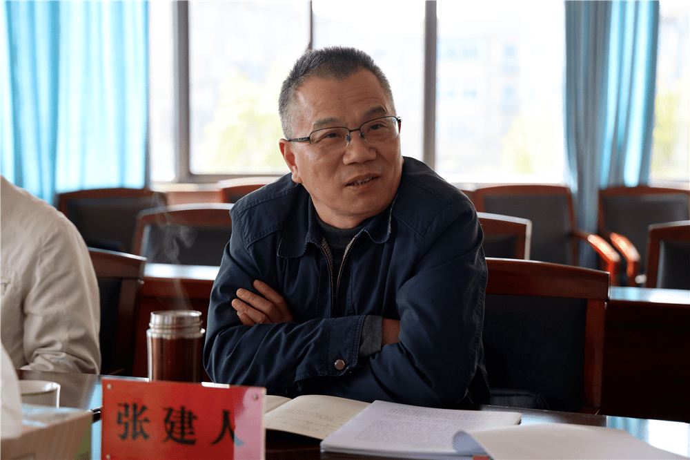 市政协副主席,党组副书记张建人全程指导协商活动,并就村级工程建设
