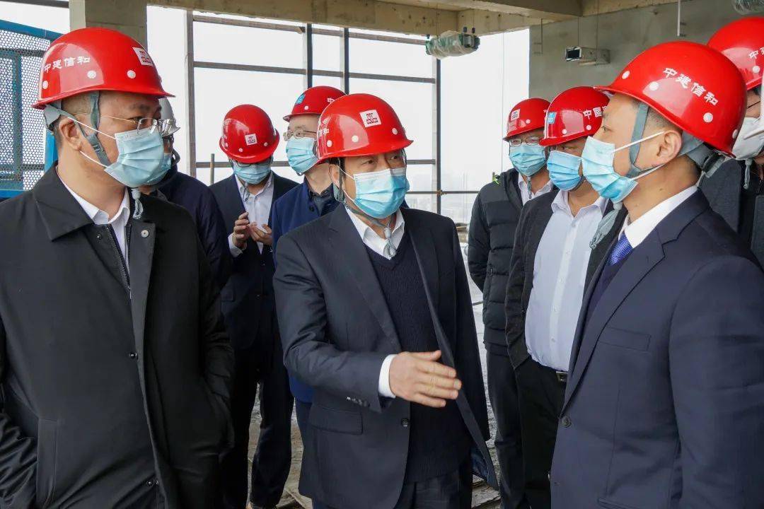 中建五局党委常委,董事,副总经理黄刚到江西区域调研