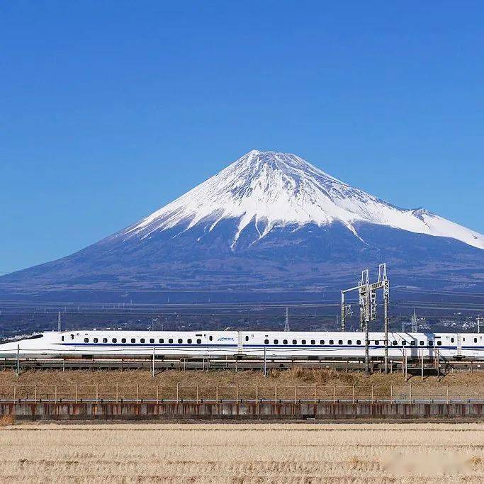 东京奥运会之前开通的东海道新干线