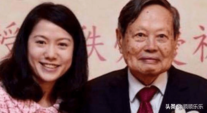 清华大学辟谣:杨振宁逝世系谣言