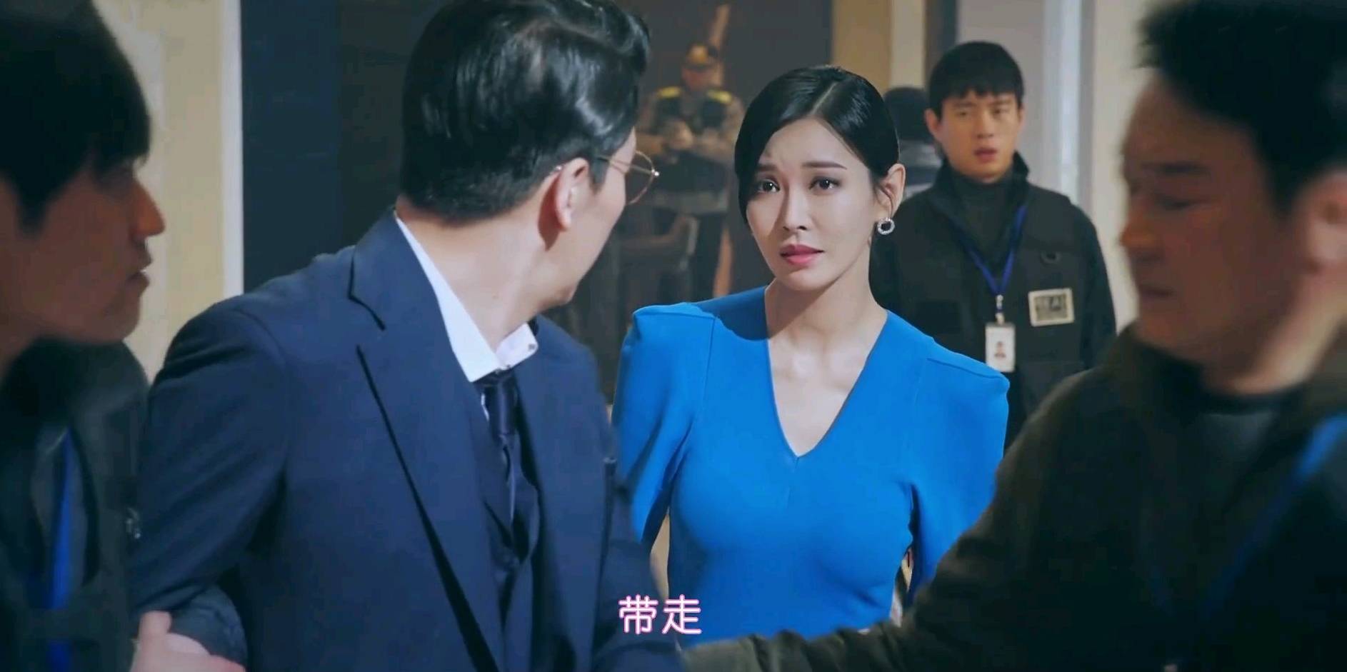 由李智雅,金素妍,柳真,严基俊等主演的电视剧《顶楼2》于27日晚播出