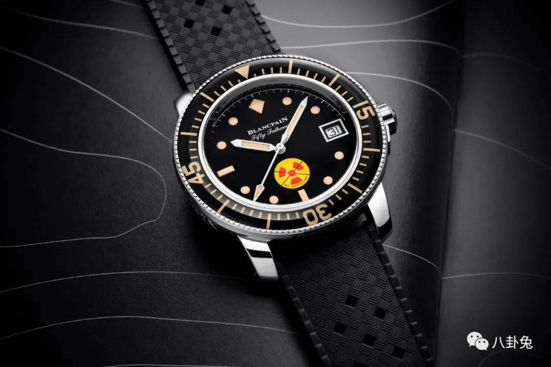 10���ͷ,��鱦����ʮ�x�±�,�������ܹ�עǱˮ��֮һ?