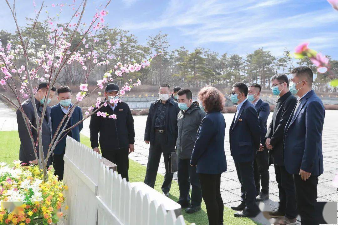 市民政局领导到华夏陵园九龙源社会公墓服务中心检查清明节祭扫安全