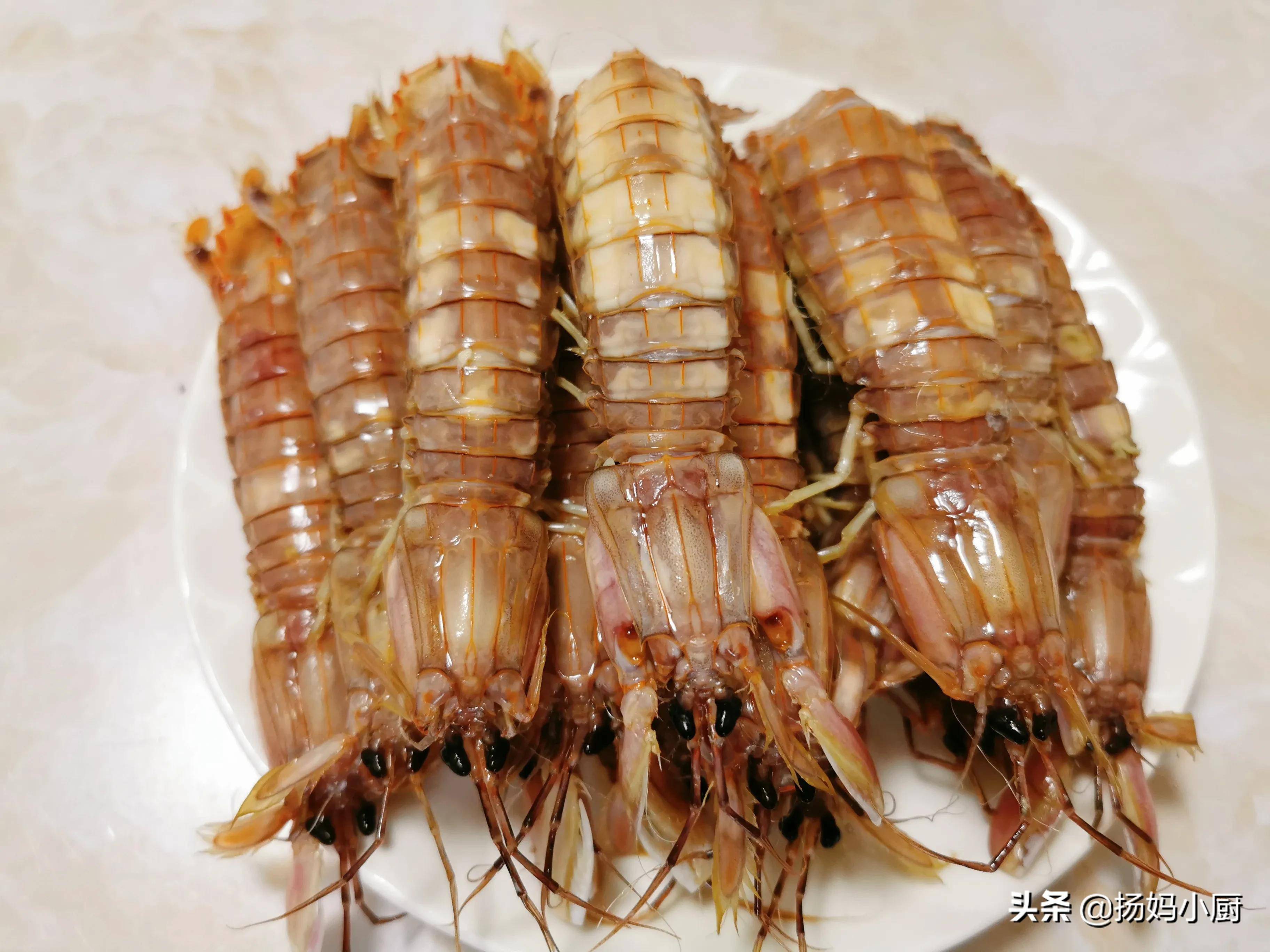 爬虾几月最肥?怎么分公母?怎么挑选海边人有诀窍,水煮