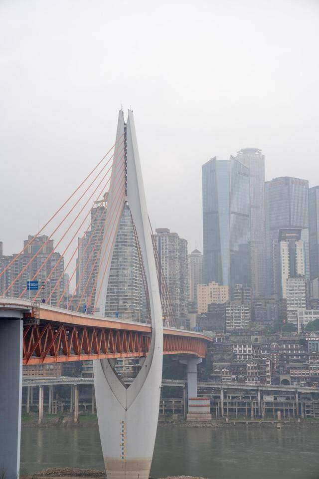 千厮门大桥,重庆最耀眼的桥梁,一定要来走一走