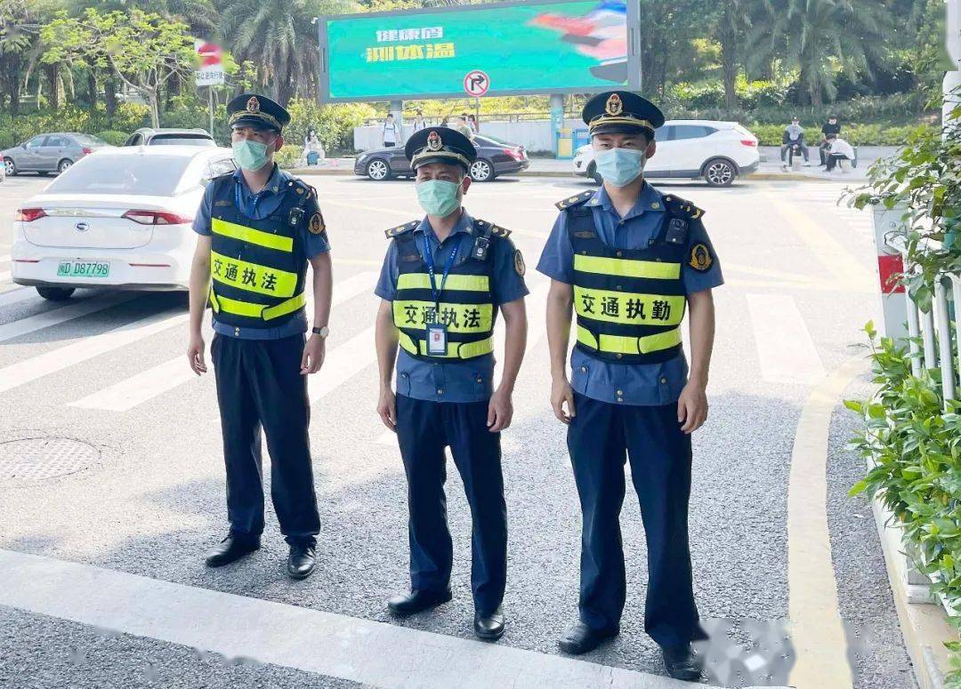 和假期交通执法保障工作, 促进我市道路运输车辆规范运营, 为全体市民