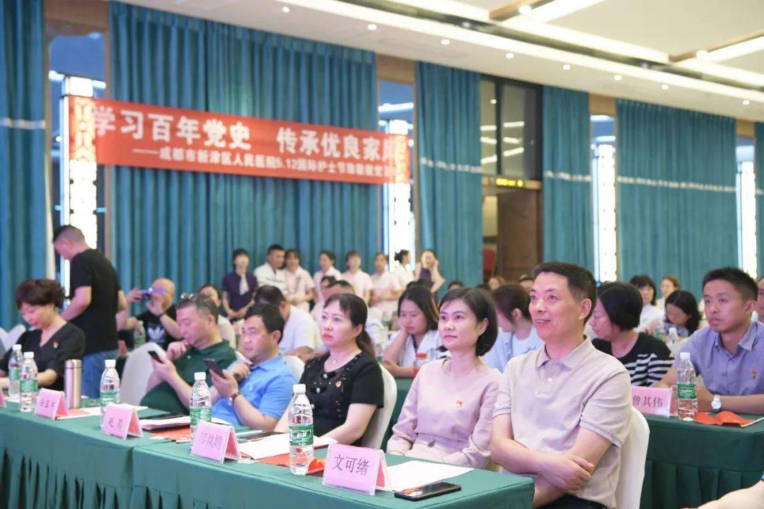 成都市新津区人民政府副区长文可绪,区卫生健康局党组书记,局长廖