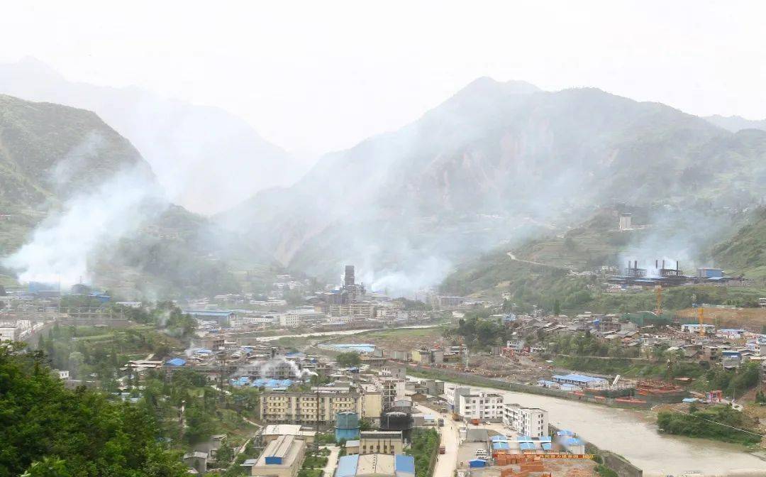 对比图来了!重建后的汶川,更美了_地震