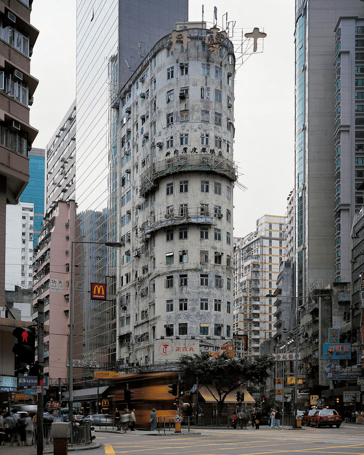 香港,城市中的旧楼 | 摄影大师michael wolf