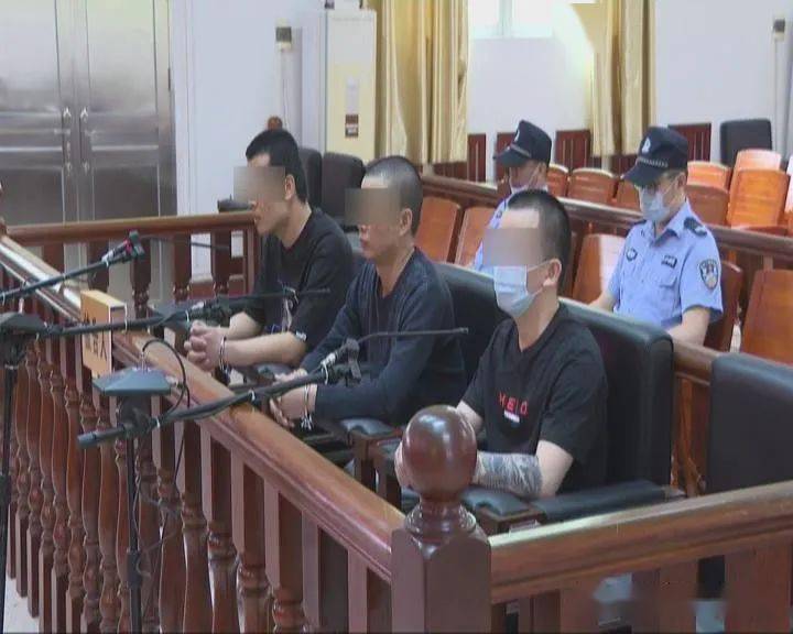 明知钱财来路不明还帮人转账,他们出事了!