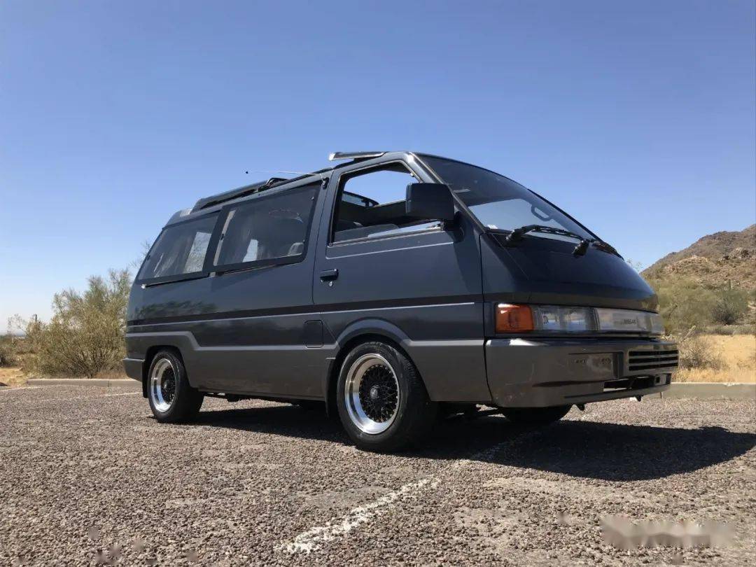 1992款jdm日产 vanette largo super saloon