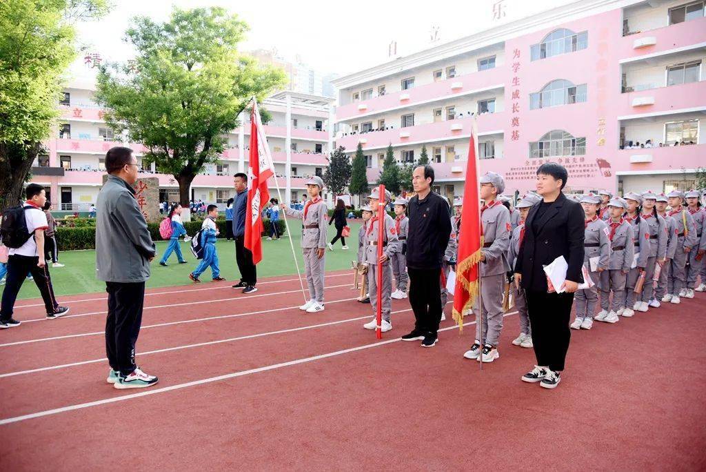 红领巾心向党延安宜川红军小学开展红色研学活动