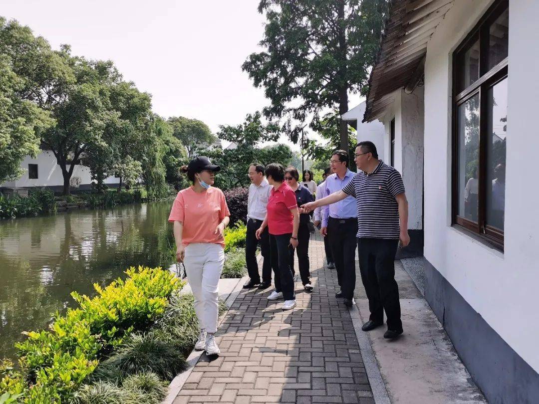 结对双方到嘉善县姚庄镇横港村,学习党建引领美丽乡村精品点建设