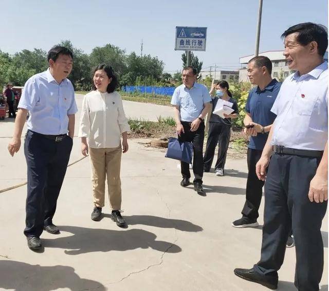 焦作市副市长薛志杰到焦作市实验幼儿园示范区分园调研指导