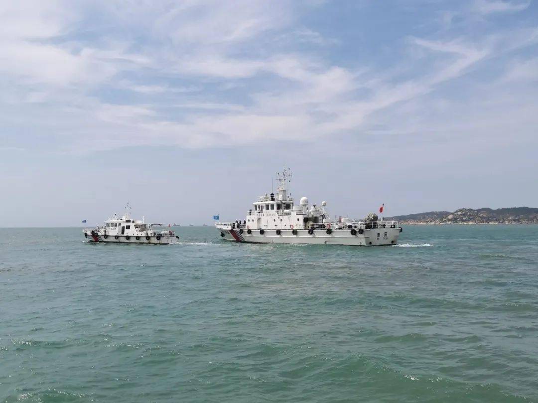 本次联合行动中湄洲湾海域由"海巡08613"海巡0808"海巡08521"海监