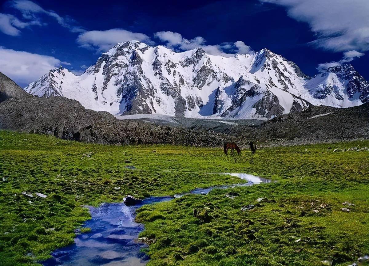 「博格达峰」神圣的通灵之山