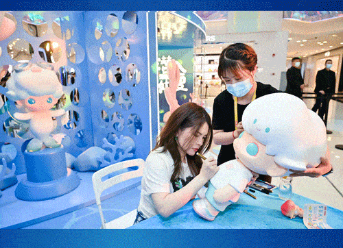 穿过珊瑚和深海鱼的海洋通道【潜望入口】,就意味着已经到达海底世界