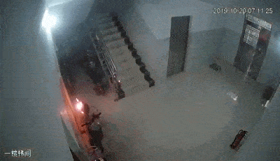 9类火灾事故53张动图!看完你还敢大意吗?