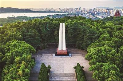 景名:云居高节 景点:浙江革命烈士纪念馆 于子三墓 地址:万松岭路100