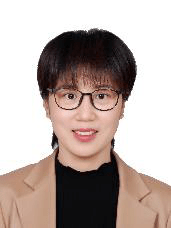 杨倩  