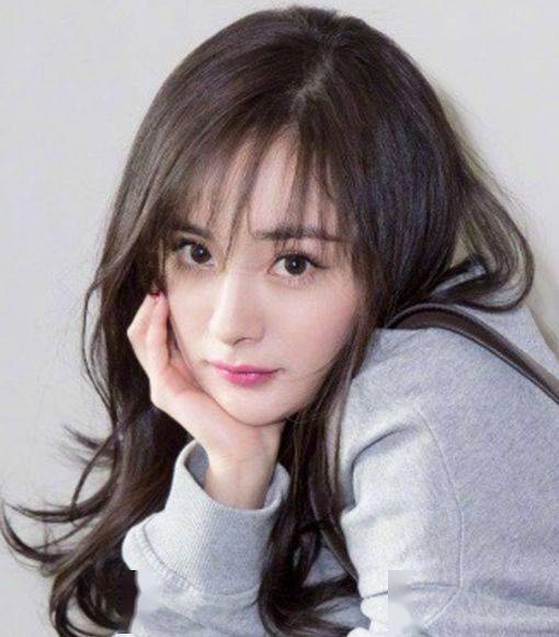 眼光好的奔三女性,留对这些"18岁发型"吧,很有少女感!