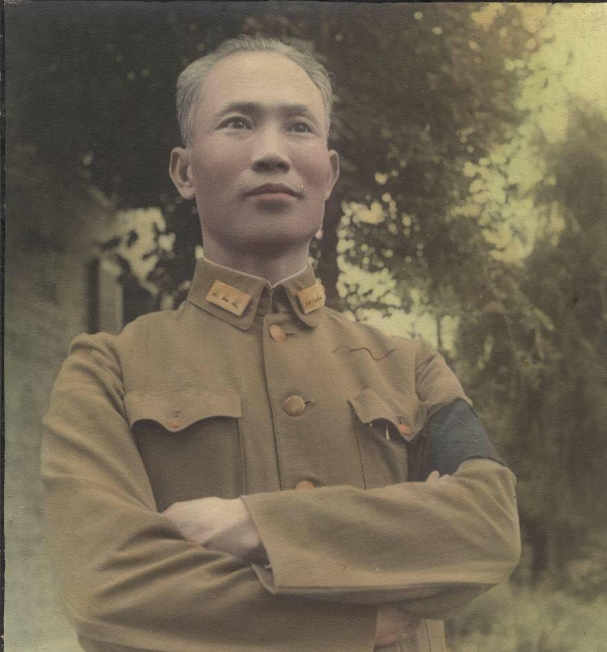 无能的总司令顾祝同一生未立大功坑死张灵甫最大优点是长寿