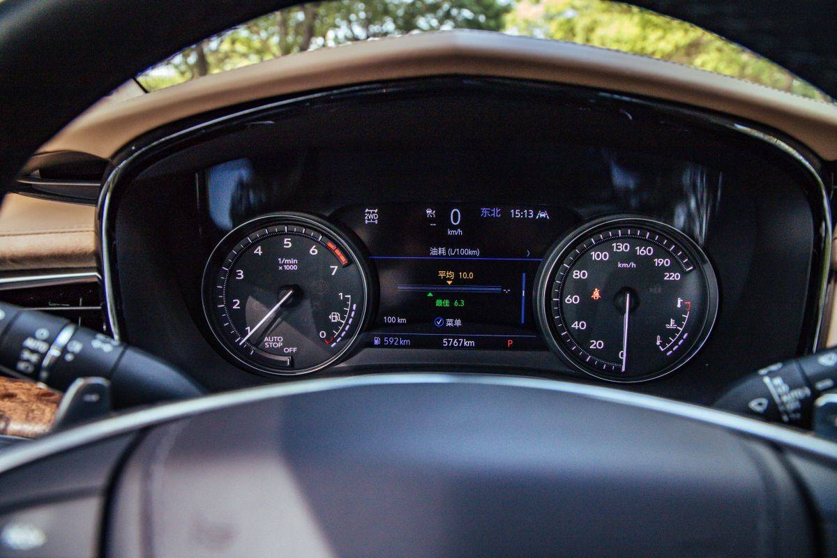 混出更多惊喜——2021款凯迪拉克xt5 awd