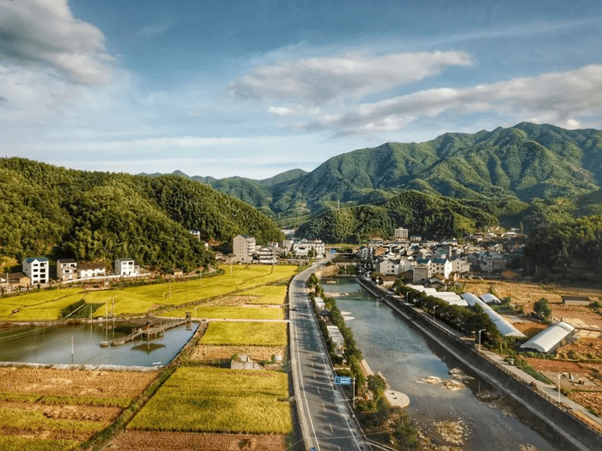 丽水龙泉"四好农村路"