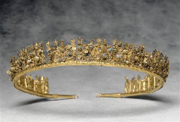 古希腊黄金王冠